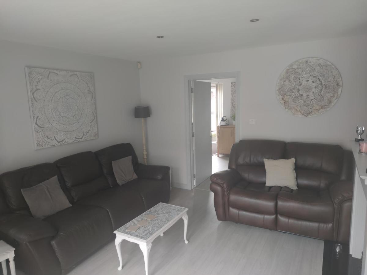 Homestay Lewis Square Town House *