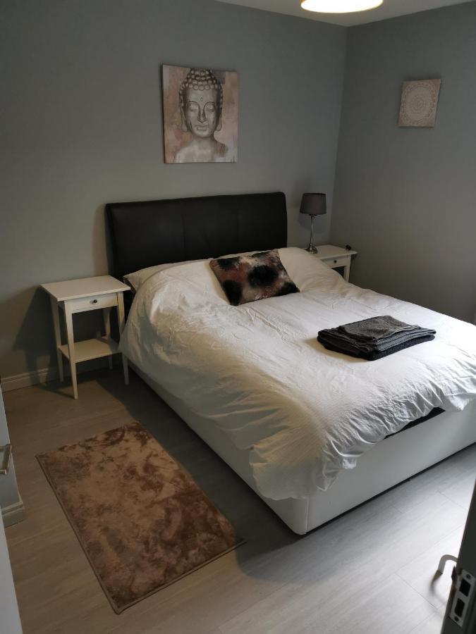 Lewis Square Town House *